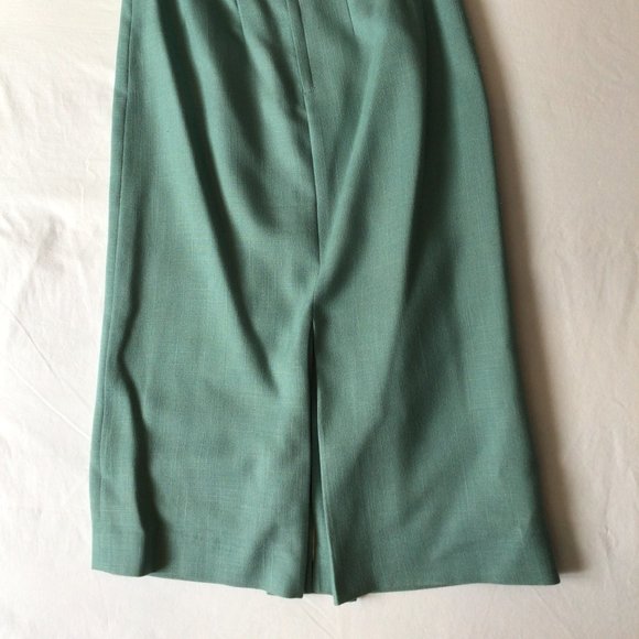 Jos. A. Bank Clothiers Turquoise Skirt - Picture 3 of 8